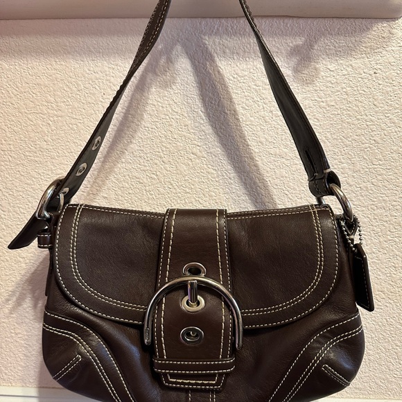 Coach Handbags - Vintage Coach Soho Flap Chocolate Brown Leather Shoulder Bag w Silver Hardware